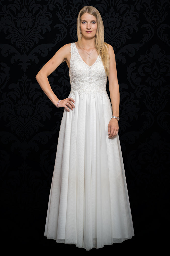 White Long Full Gown Full Bottom